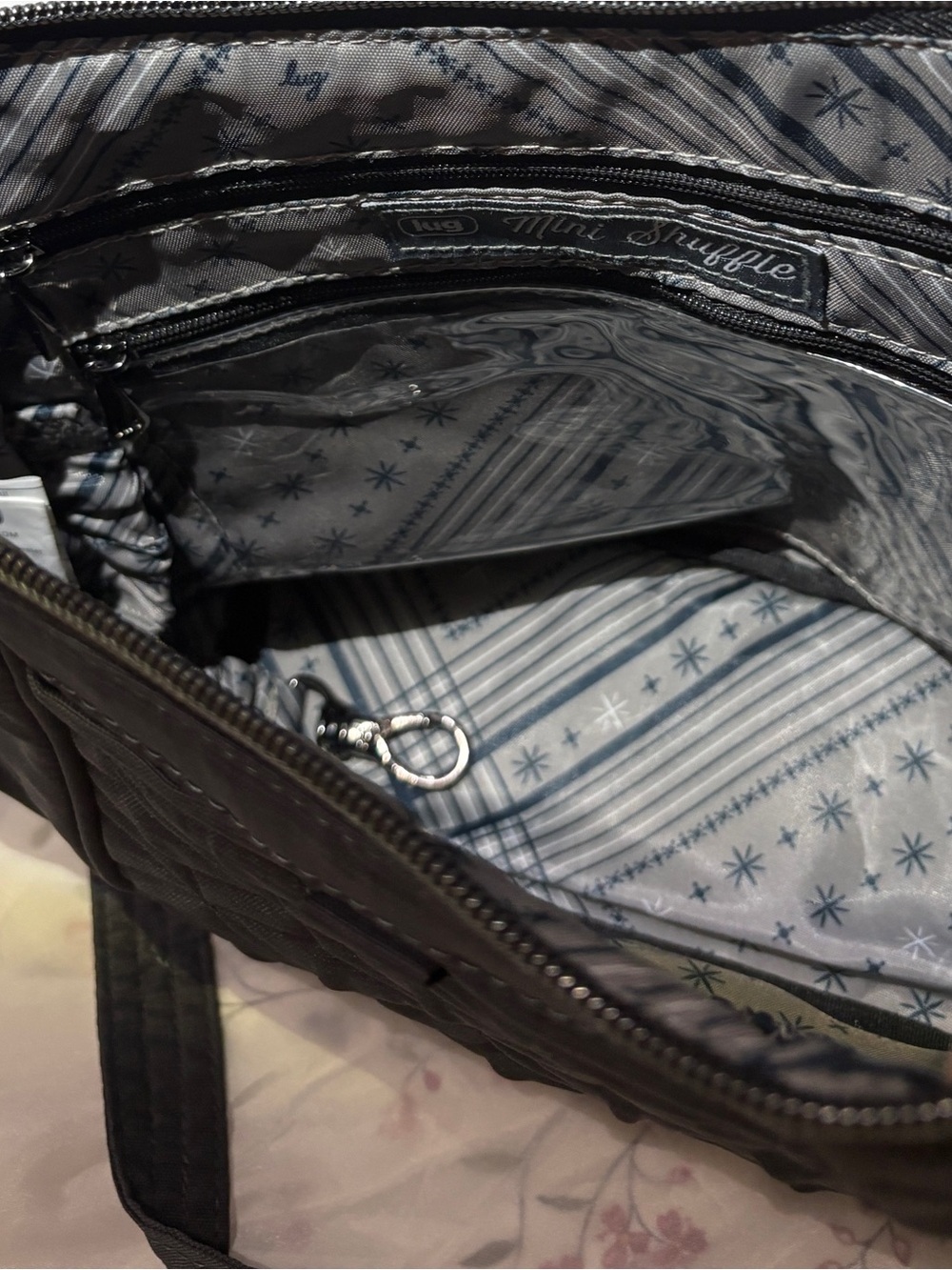 Lug Shuffle Crossbody - Brushed Gray - Picture 4 of 4